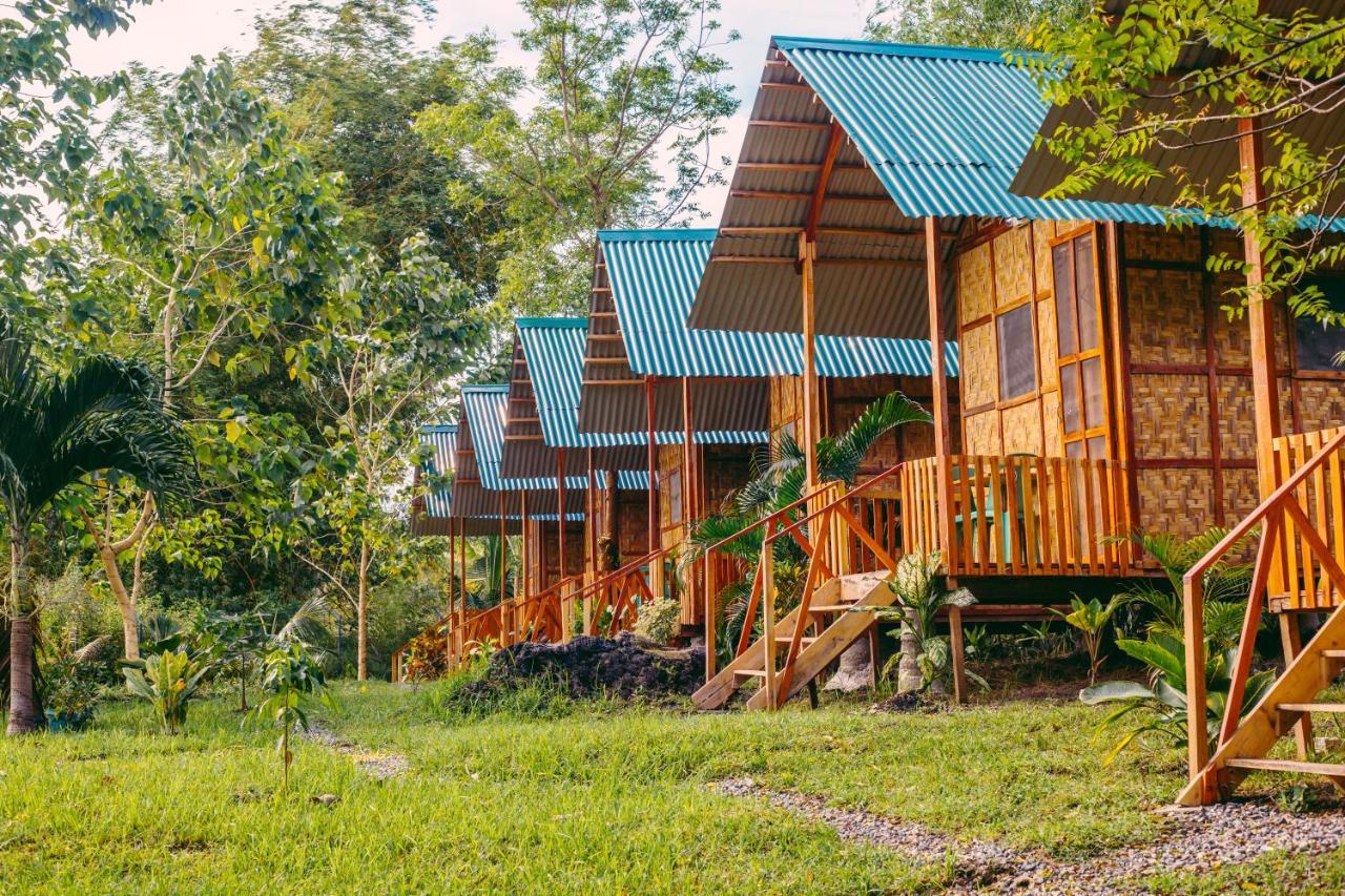 Green Acres Village Moalboal Zewnętrze zdjęcie