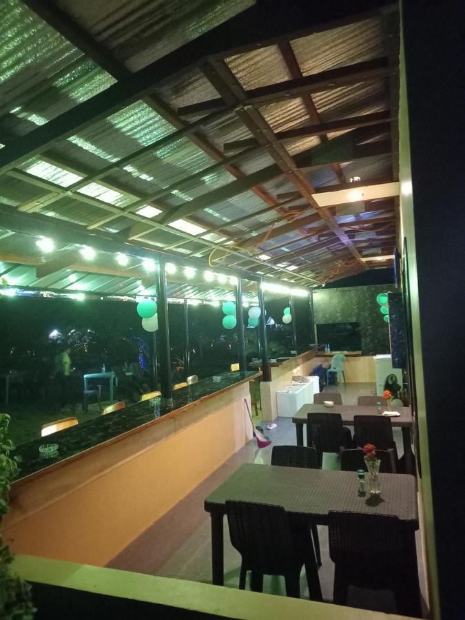 Green Acres Village Moalboal Zewnętrze zdjęcie